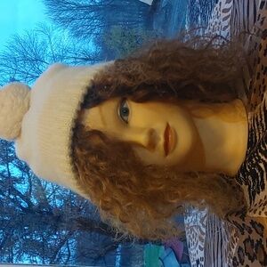 Brown Bison Pure Virgin Wool Toque